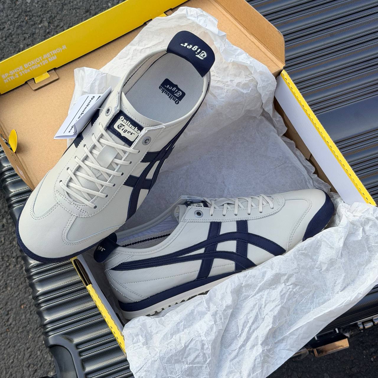 Giày Onitsuka Tiger Mexico 66 SD 'Birch Peacoat