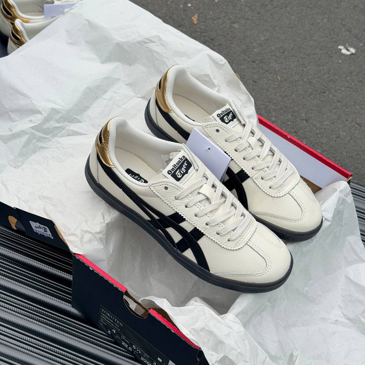 Giày Onitsuka Tiger Tokuten 'WHITE / BLACK' [1183B938-100]