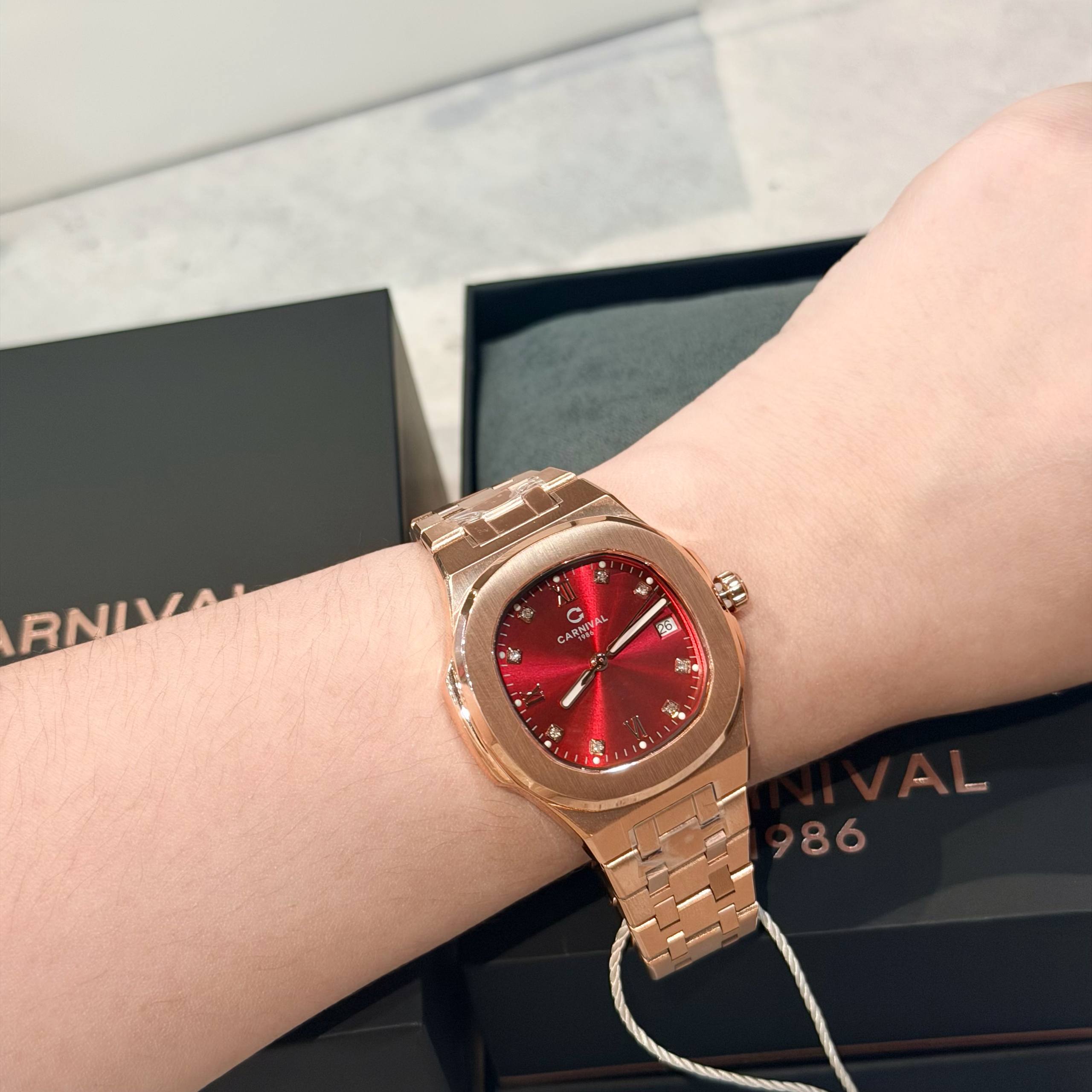 Đồng Hồ Carnival 8160L Mặt Kính Sapphire - Size 34mm