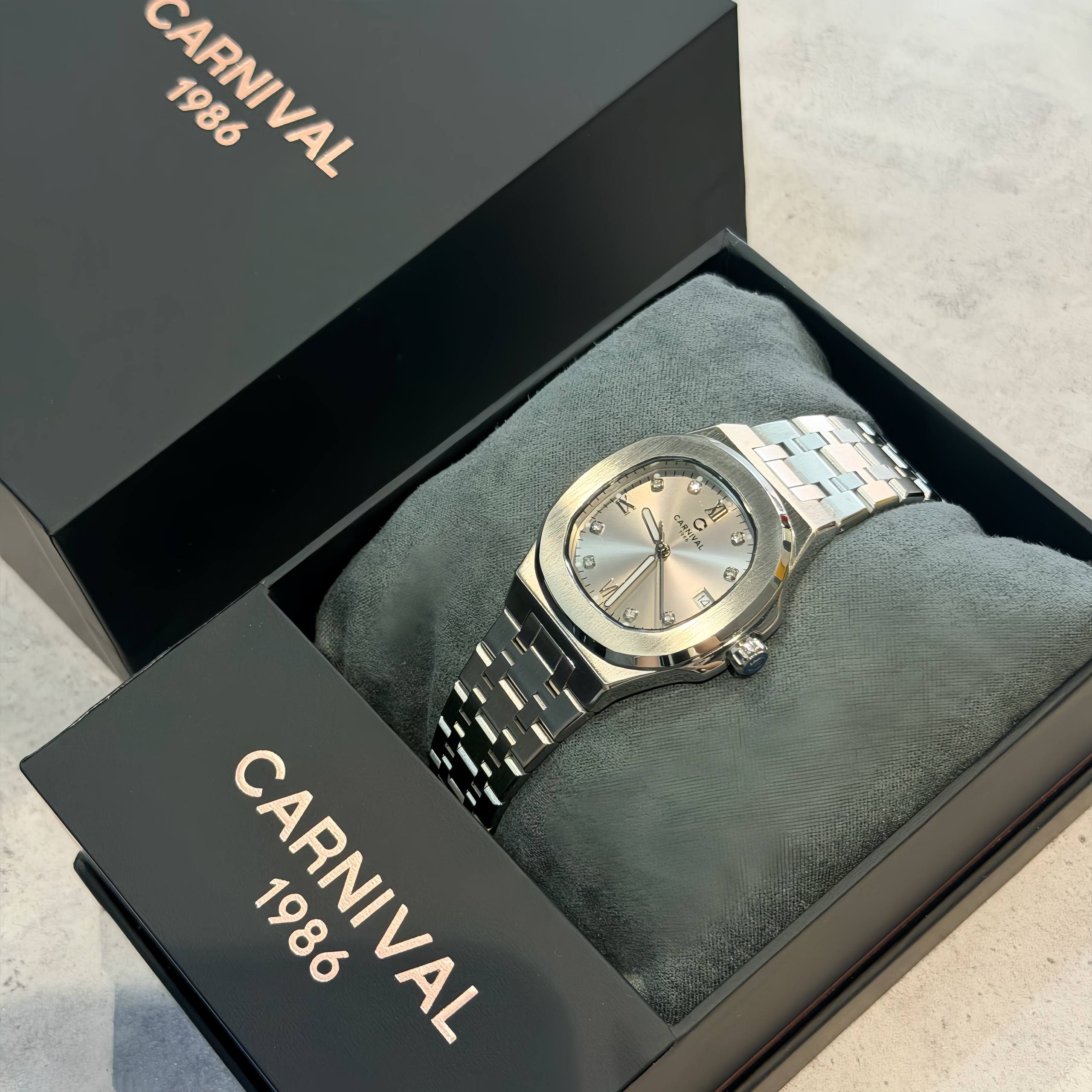 ĐỒNG HỒ Nữ Carnival 8160L -- 28mm