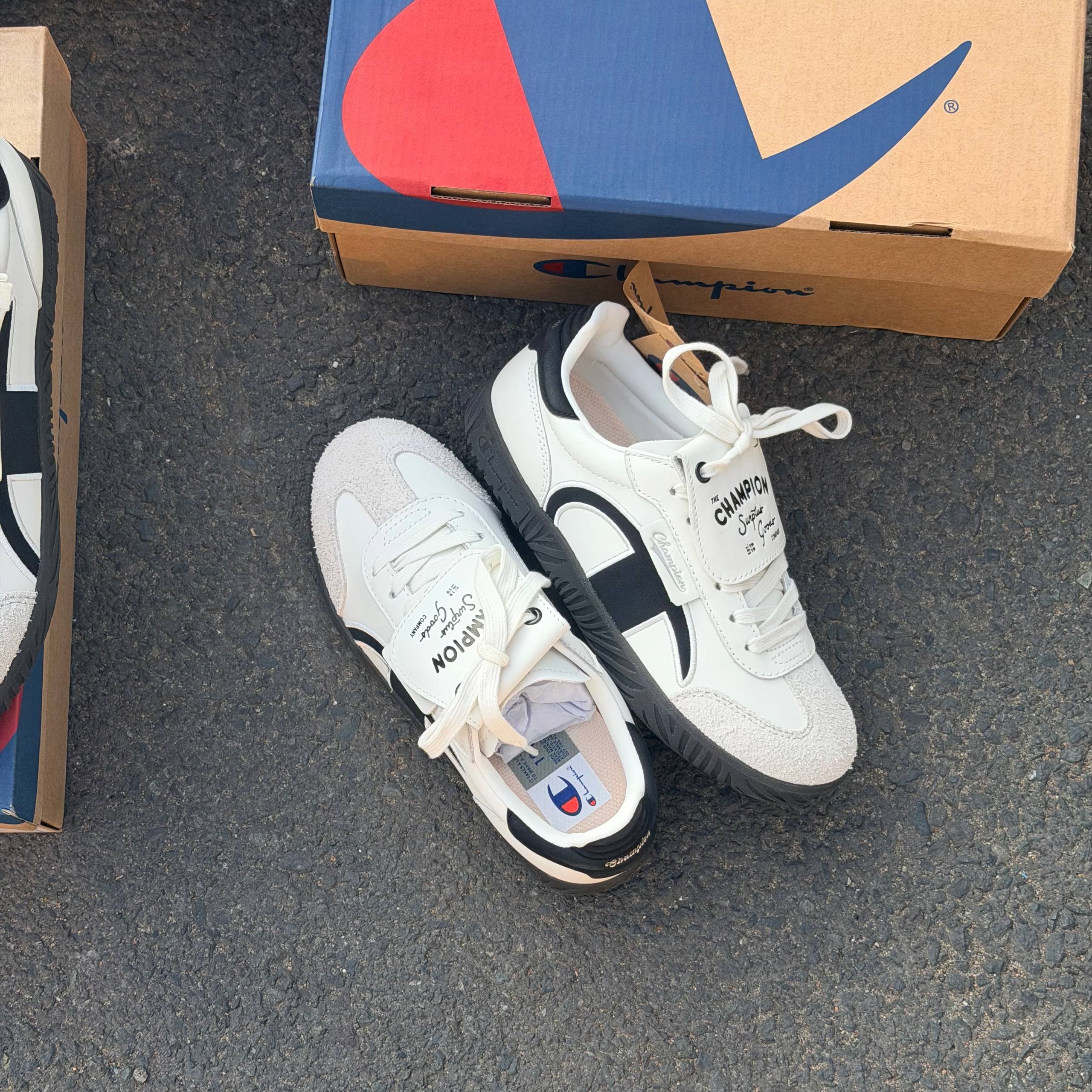 Giày Champion Essentials Champ T-Trainer ' Cream/Black