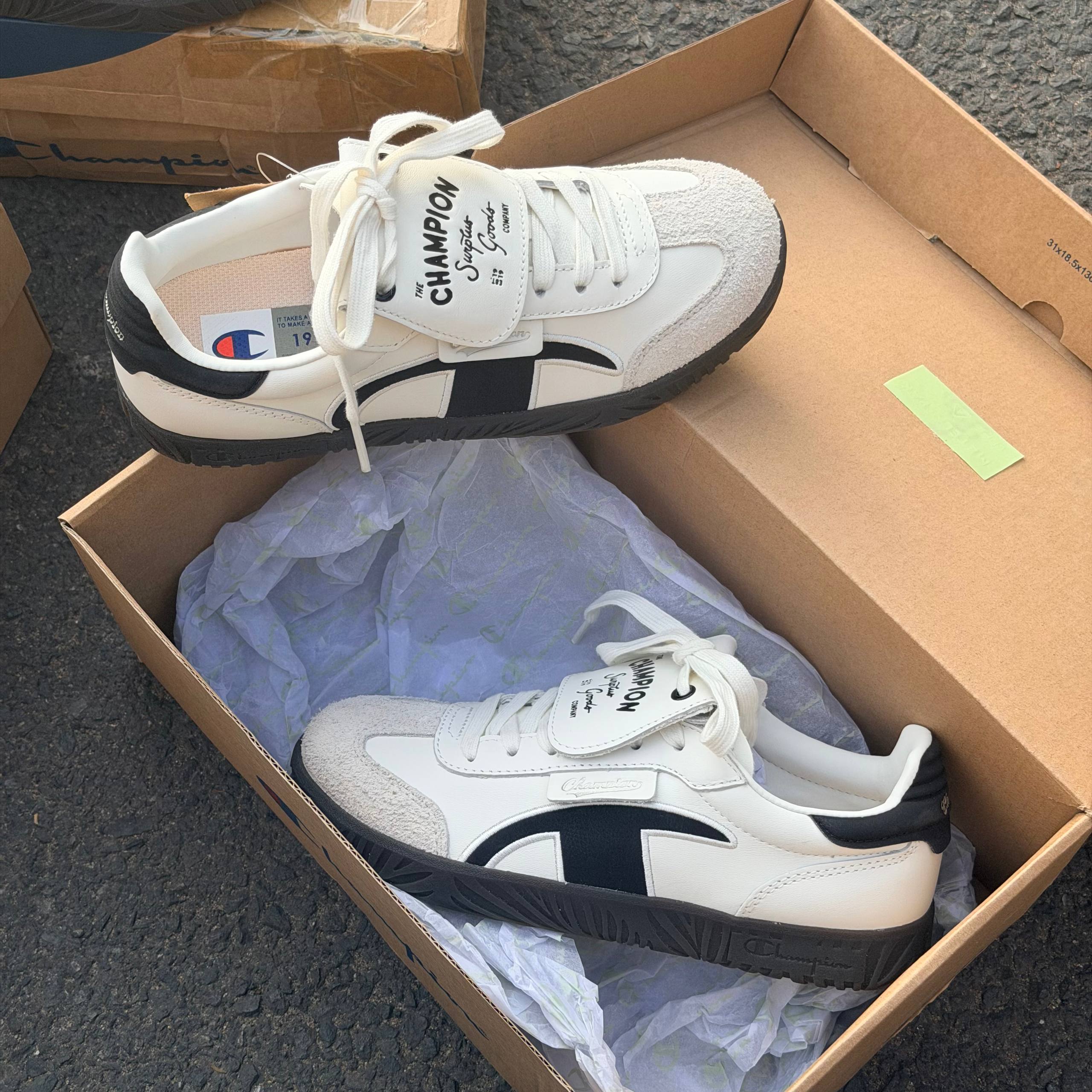 Giày Champion Essentials Champ T-Trainer ' Cream/Black