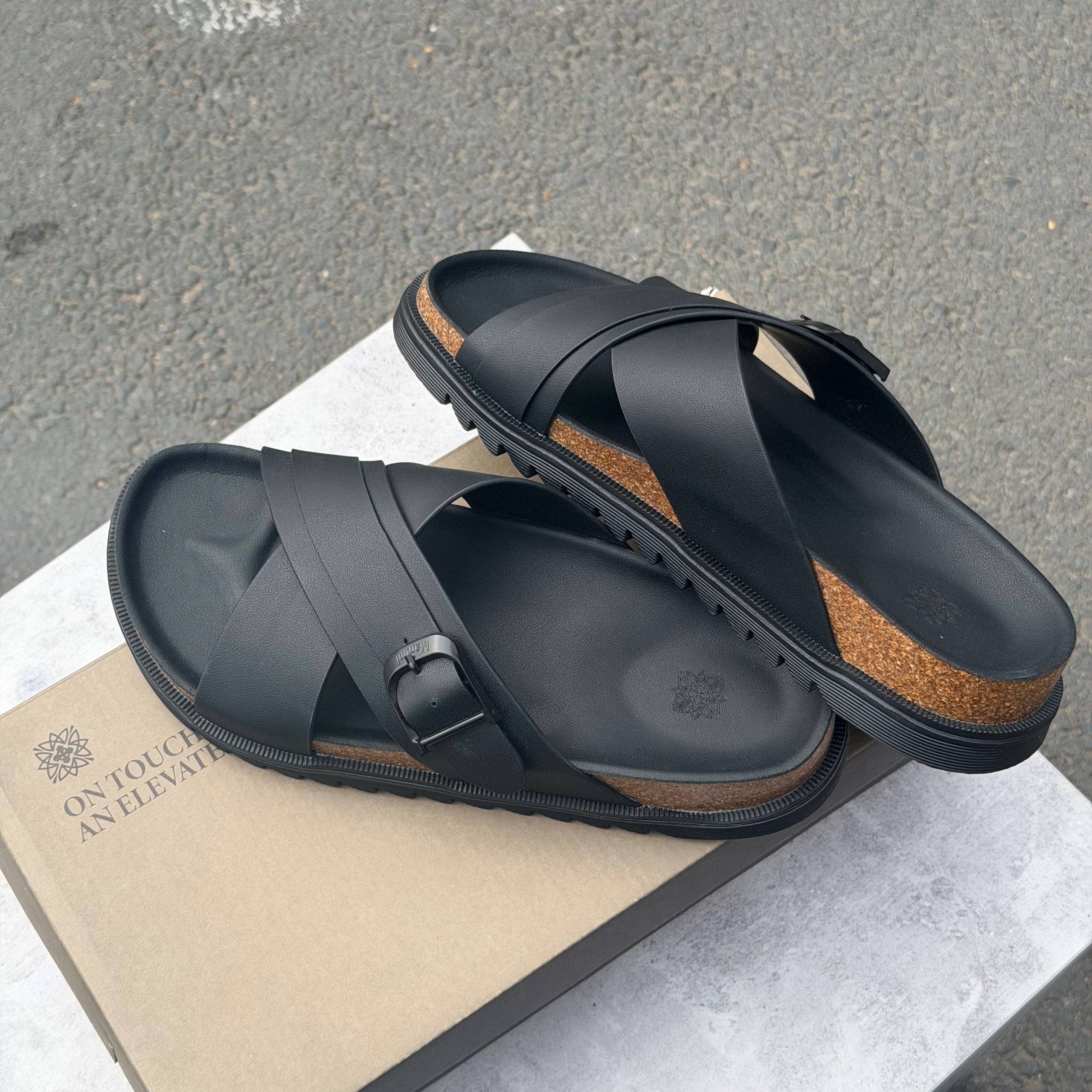 Dép Francis Mantini Velar Crossover Sandal Black
