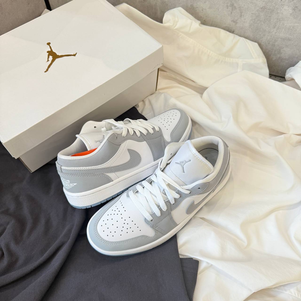 Giày Nike Air Jordan 1 Low White/Grey **[O] [DC0774 105]