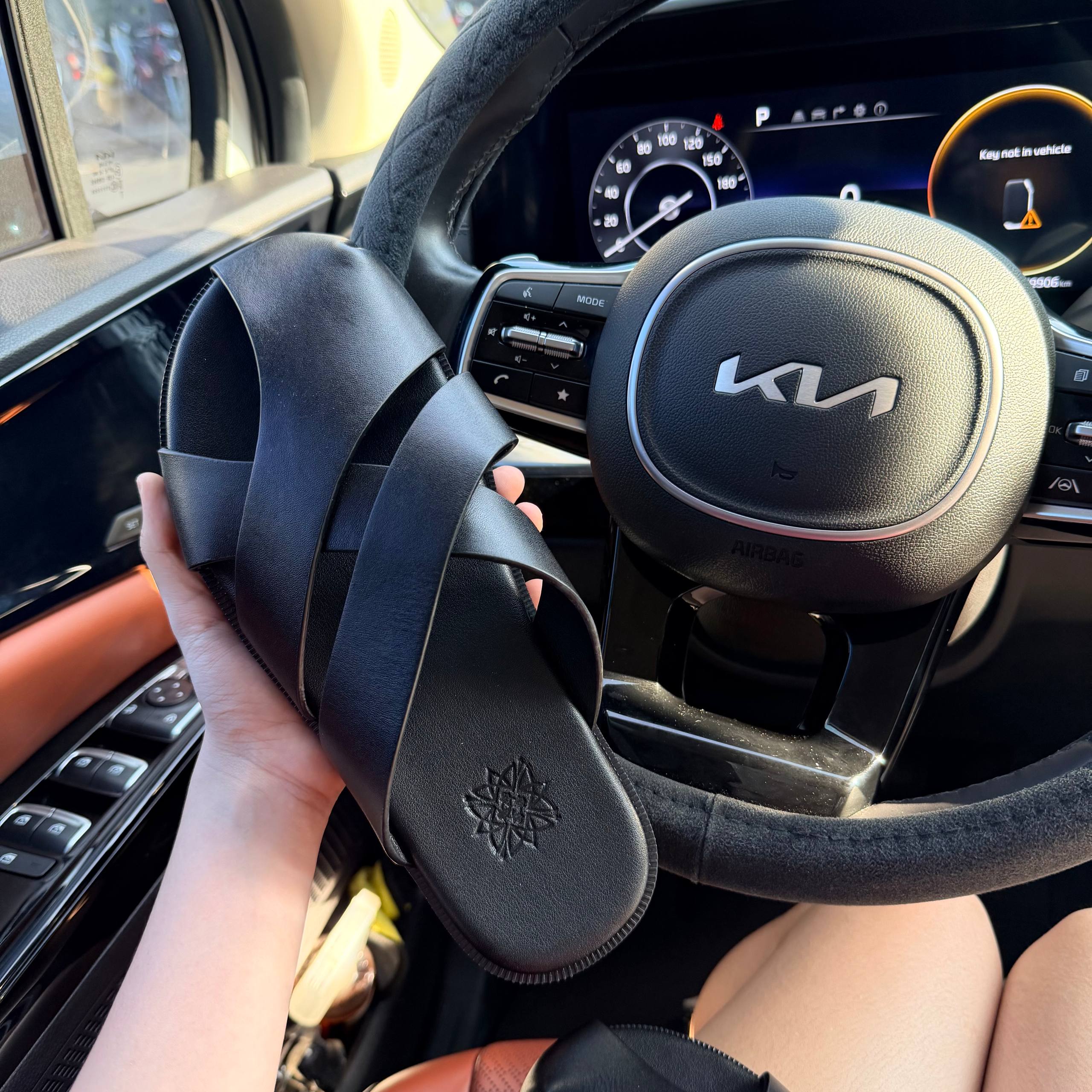 Dép Francis Mantini Leather Uncaged Fisherman Black *2026*