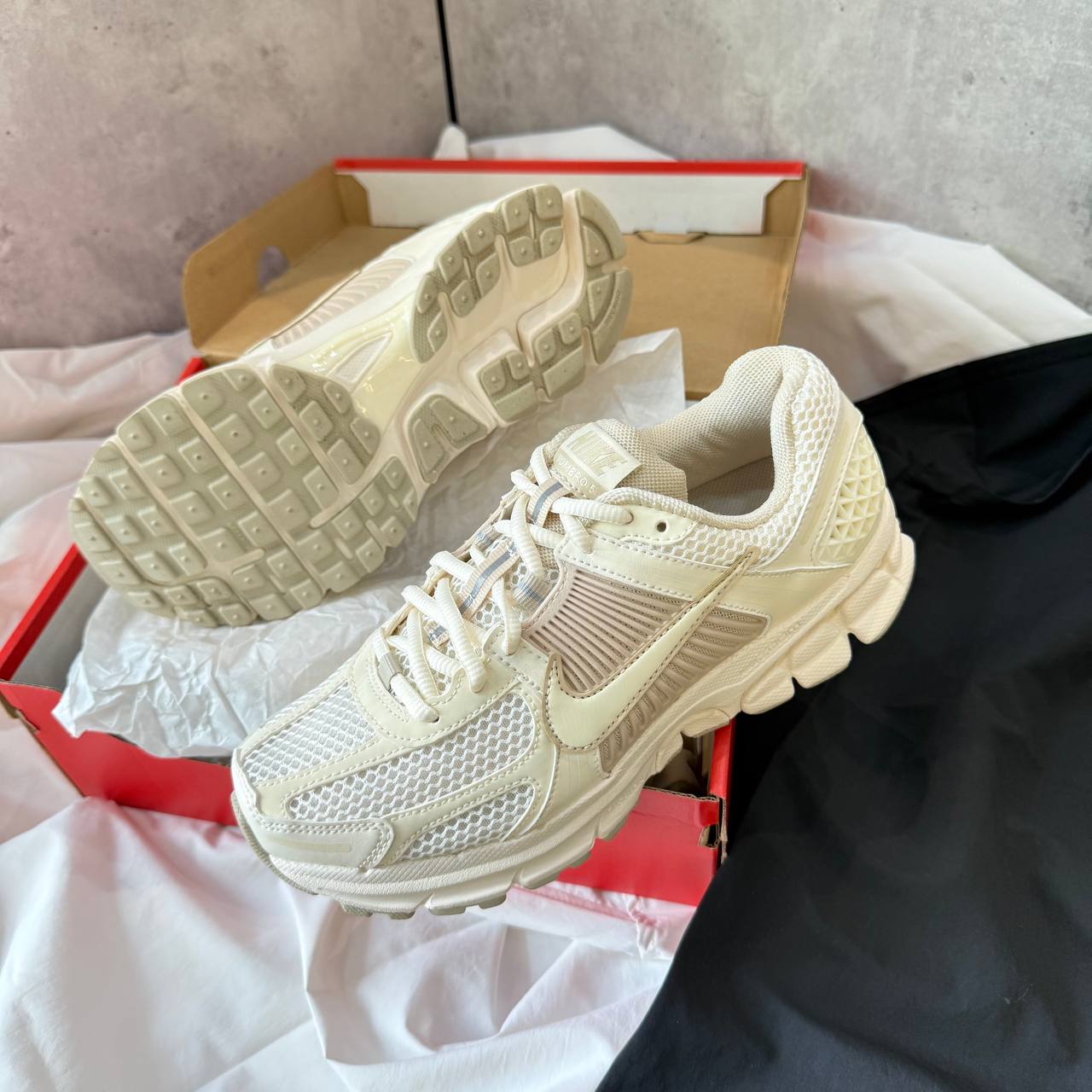 Giày Nike Zoom Vomero 5 'Sail Light Orewood Brown' [HF6998-101]