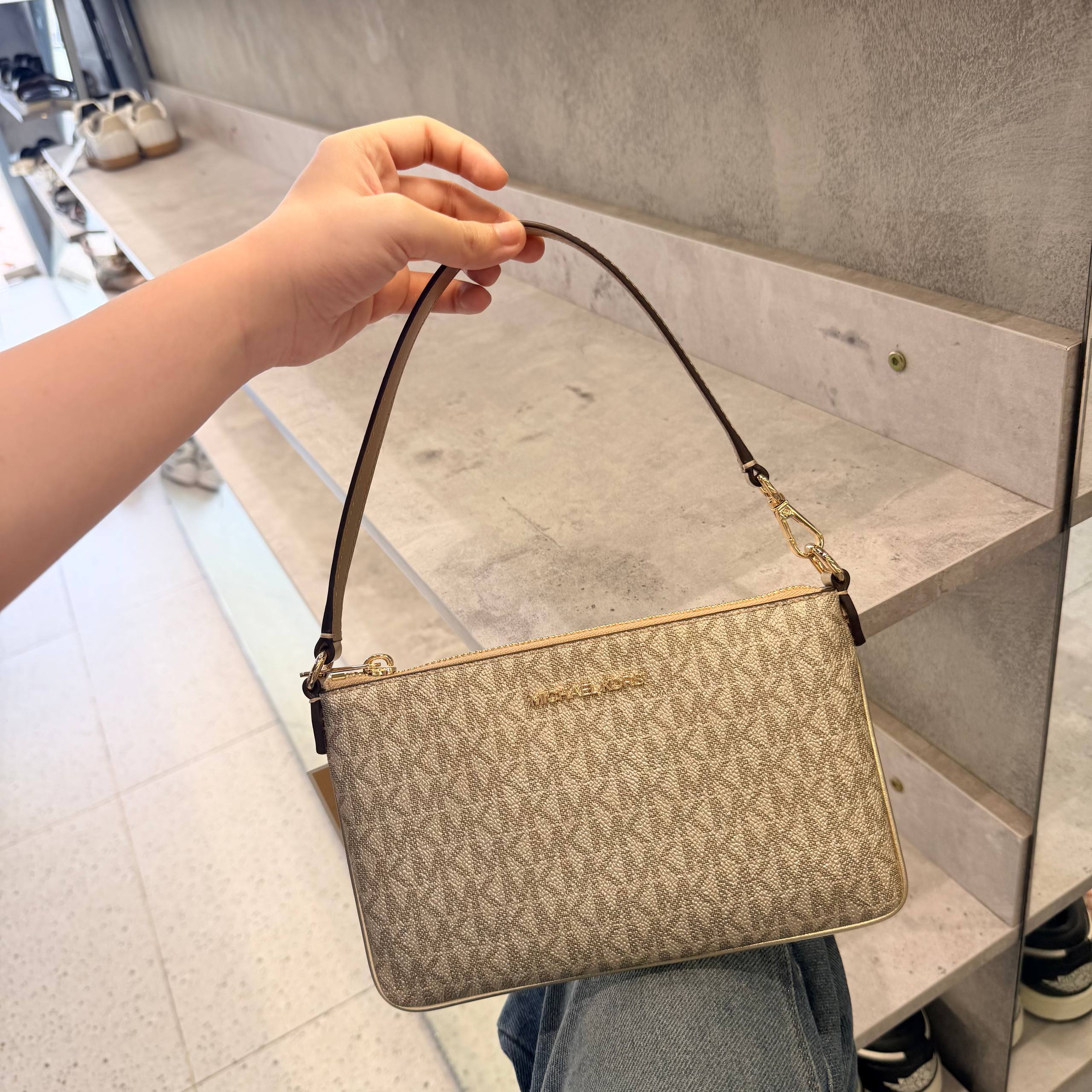 Michael Kors Jet Set Vanilla Chain Pouchette Bag