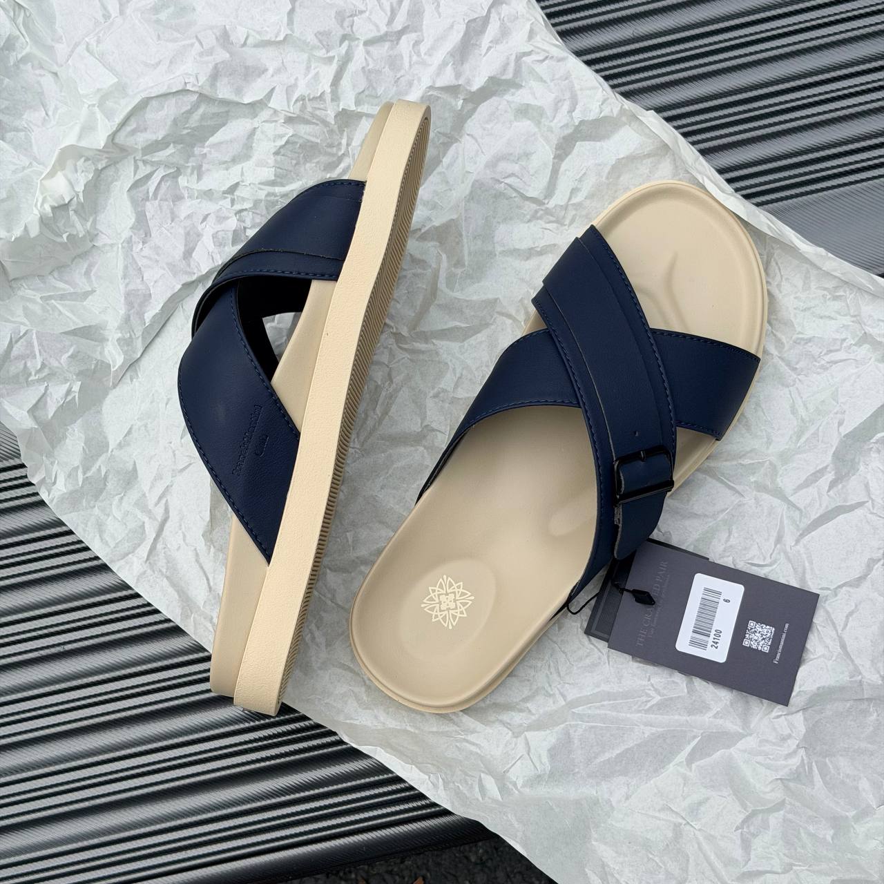 Dép Francis Mantini Darrel Premier Cross Strap Leather Navy Cream [24100NV]