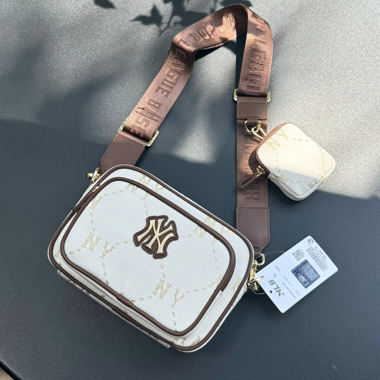 Túi MLB Monogram JQD New York Yankees ''Begie'' [7ACRMDA4 50BGM]