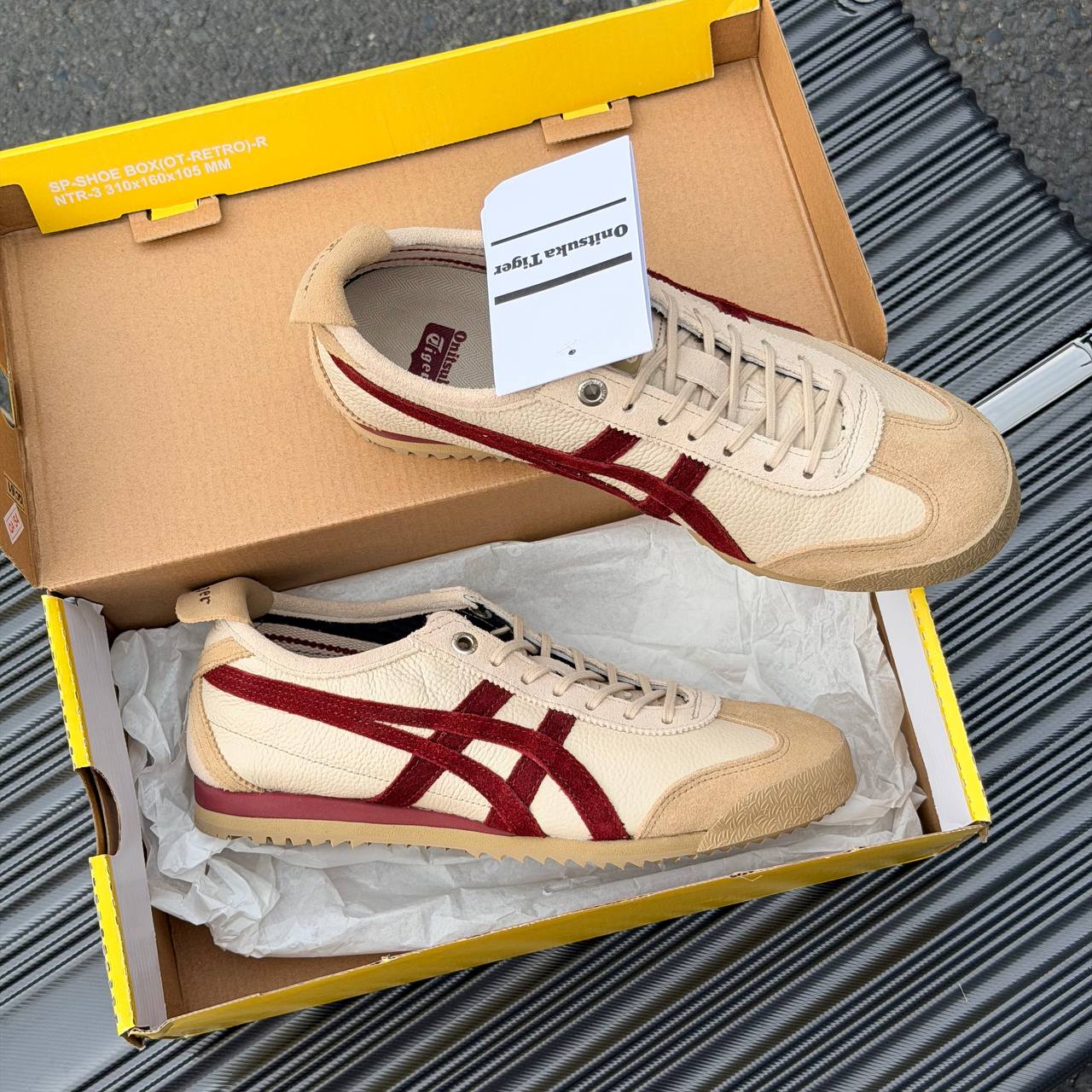 Giày Onitsuka Tiger MEXICO 66 SD ''BEIGE/BEET'' [1183C015 202]