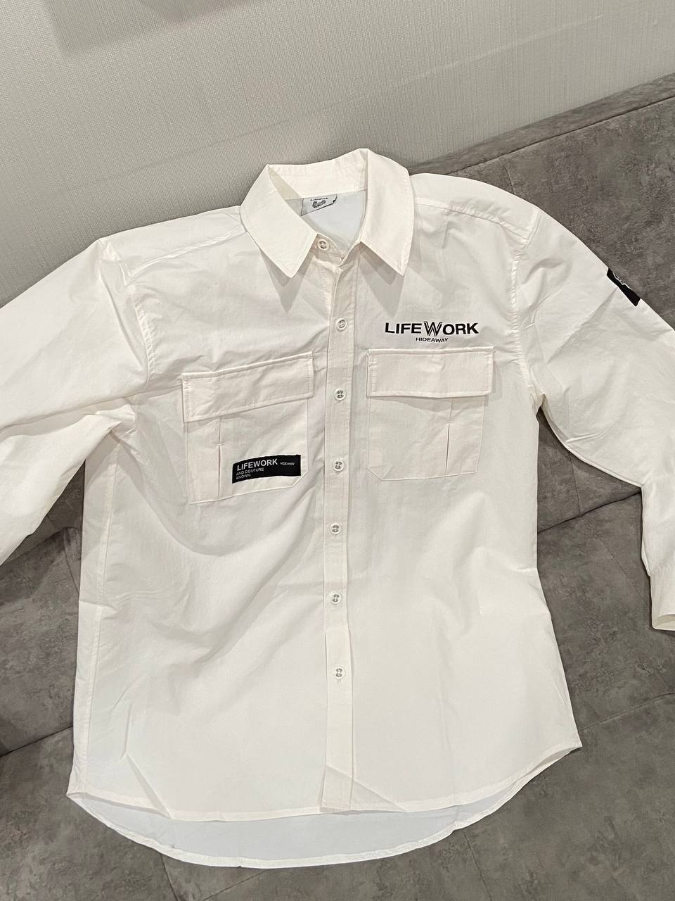 Áo Sơ Mi LifeWork Logo Two-Pocket Shirt White/Cream LW245SR305