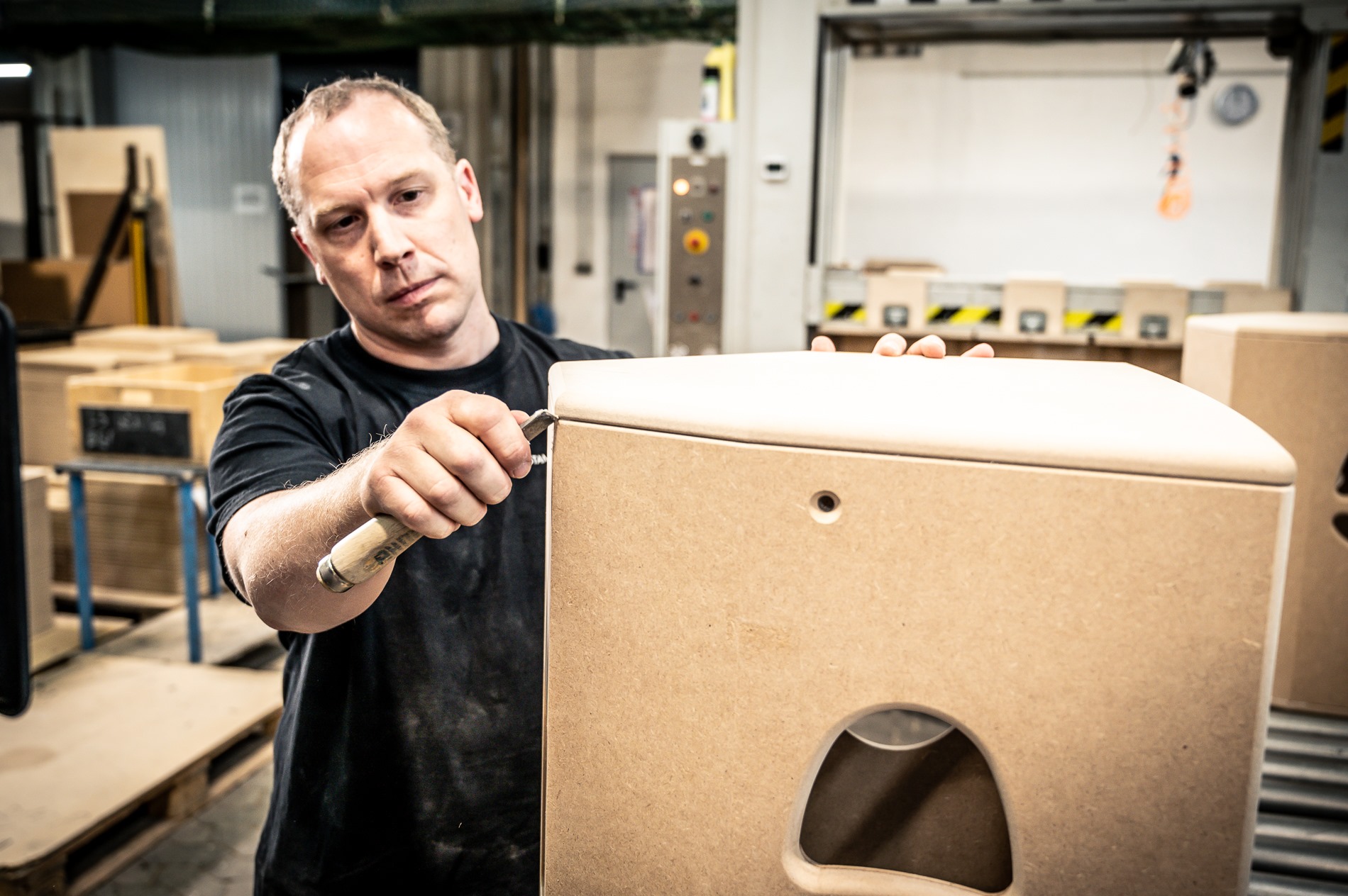 PHẦN 2: XƯỞNG MỘC HK AUDIO