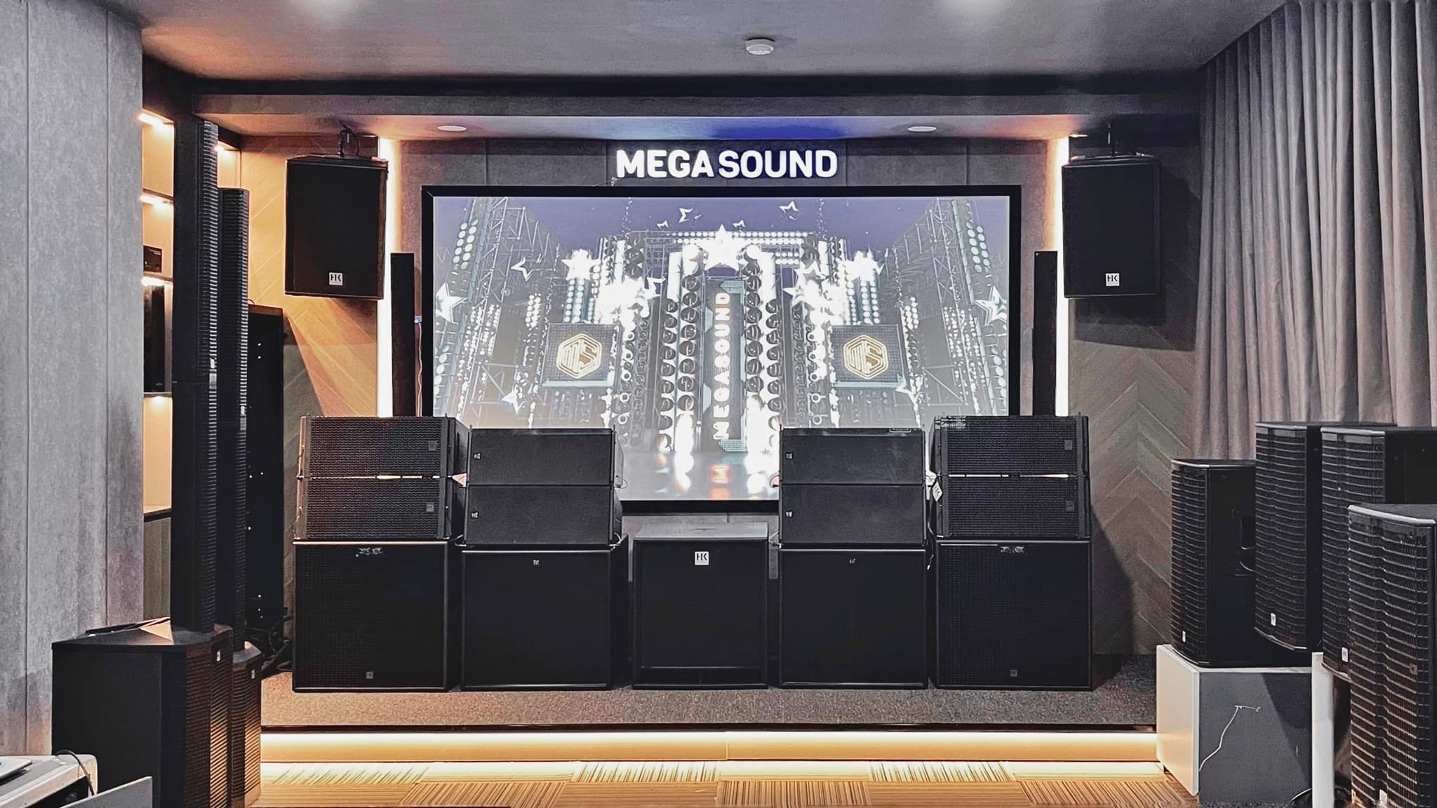 Giám đốc kinh doanh HK Audio  tại Châu Á Thái Bình Dương thăm HK Audio Việt Nam