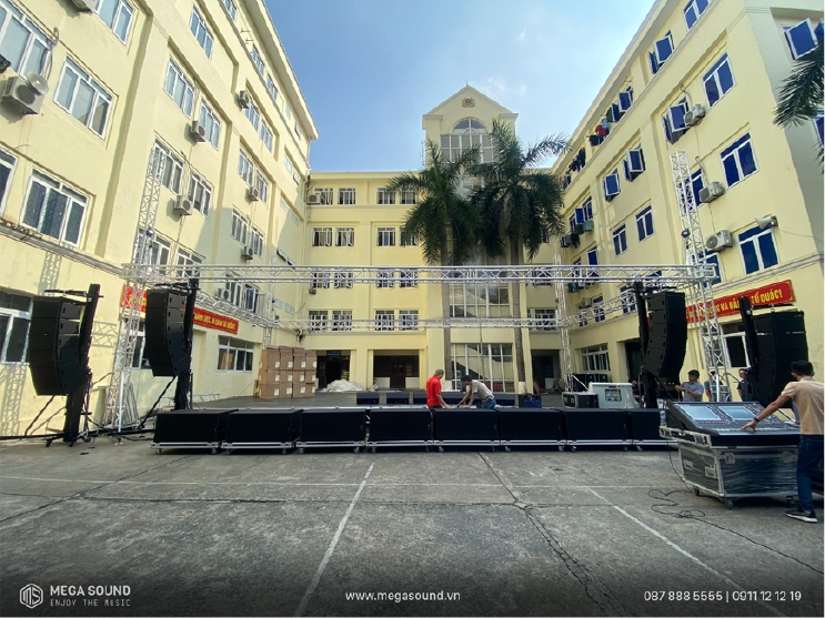 Cách bố trí loa sân khấu chuẩn kỹ thuật cho âm thanh hay, chống hú rít