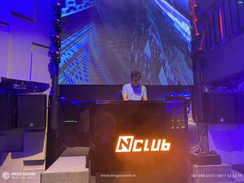 Dàn âm thanh sân khấu gồm những gì? Tất tần tật những điều cần biết