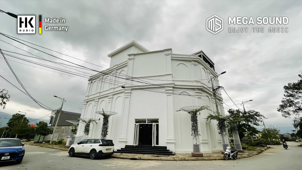 Karaoke Royal KTV - Nghĩa Lộ, Yên Bái