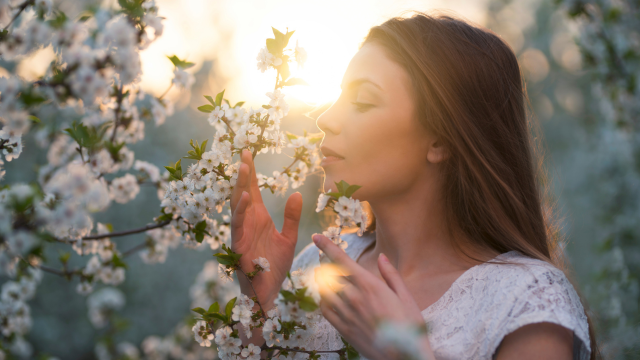 Giới tính và sự khác biệt trong cách cảm nhận mùi hương nước hoa