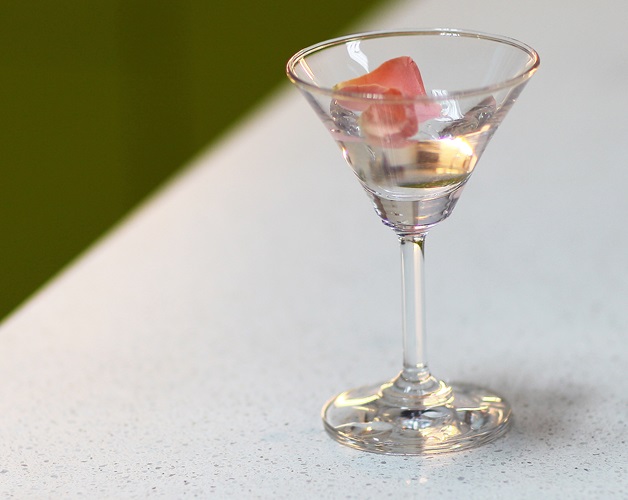 Vicostone Crystal Ice BQ1080