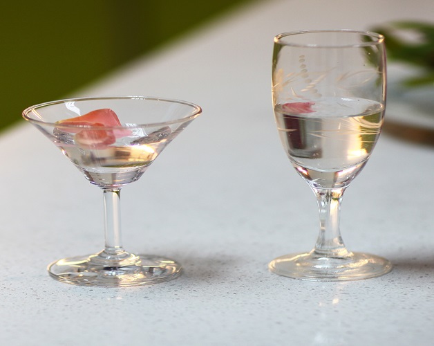 Vicostone Crystal Ice BQ1080