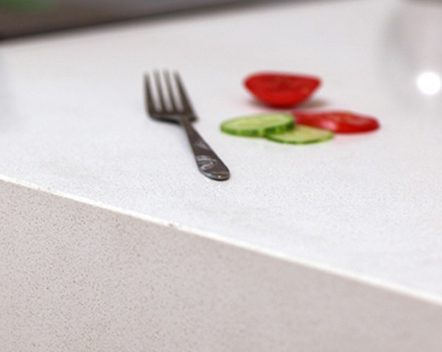 Vicostone Milky white BQ201