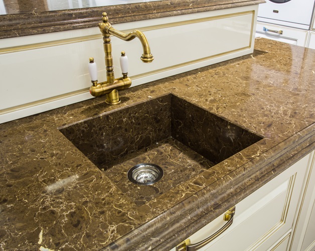 Vicostone Dark Emparador BQ8560