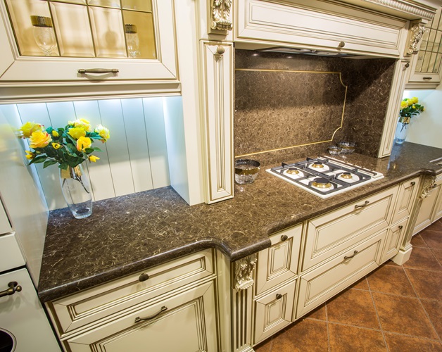 Vicostone Dark Emparador BQ8560