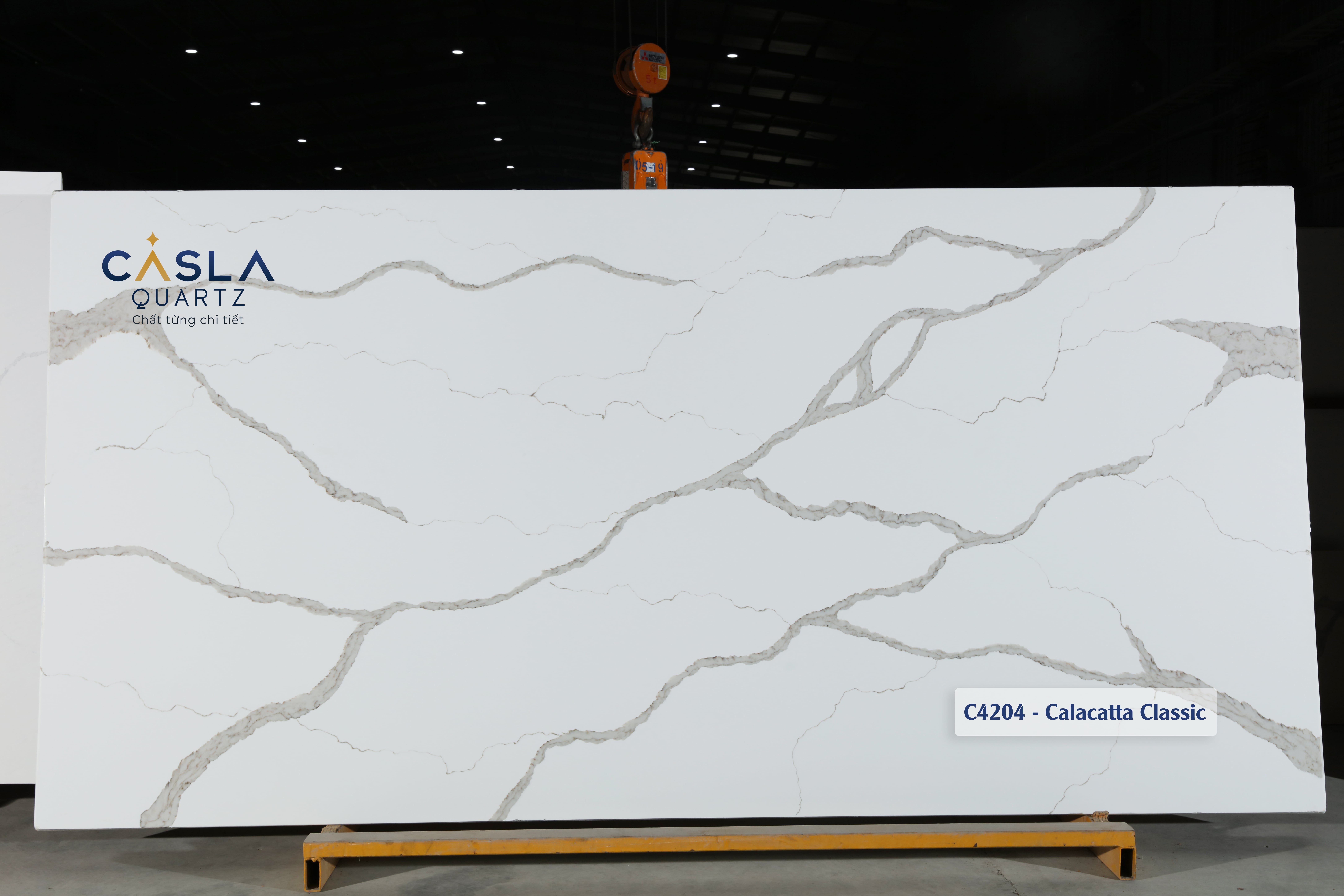 Casla C4204 - Calacatta Classic