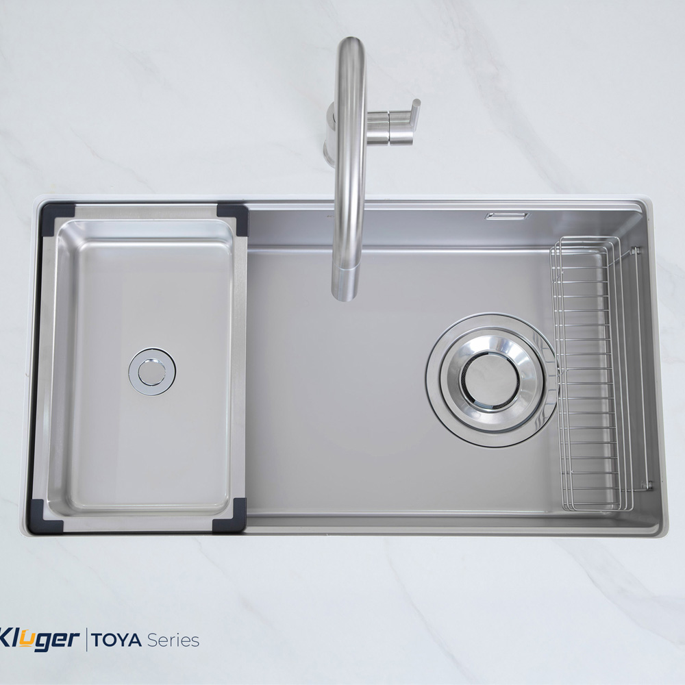 Chậu rửa bát 1 hố bát rác lệch mang lại vẻ đẹp tinh tế và hiện đại cho gian bếp