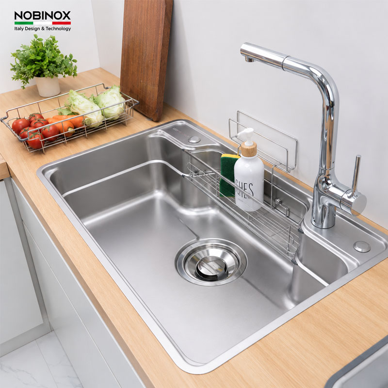 Đường bo góc R30 mềm mại giúp vệ sinh chậu rửa bát nhanh chóng và sạch sẽ