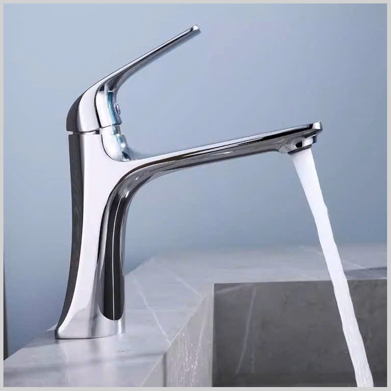 Vòi rửa mặt đồng mạ Crom 3 lớp RGL5001 sáng bóng
