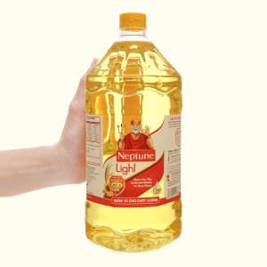 Dầu ăn Neptune Light chai 2.0 lít