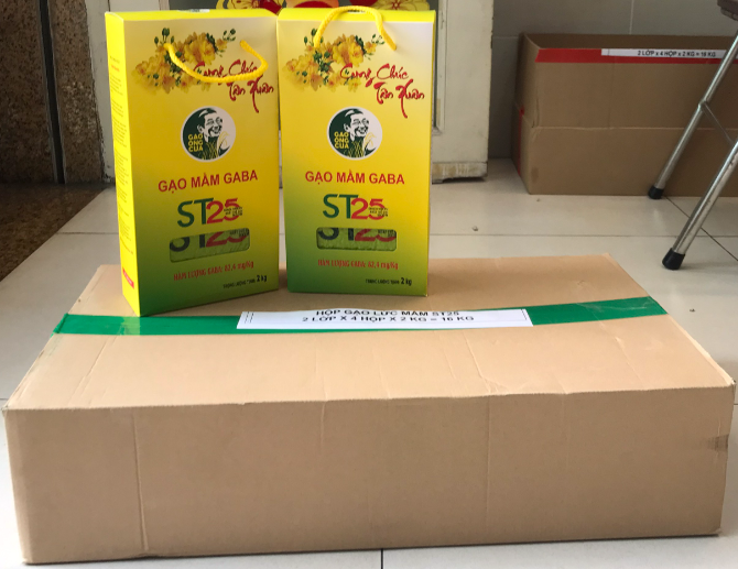 Thùng 8 hộp 2kg gạo mầm gaba sóc trăng ST25 / Combo 2 hộp Gạo Mầm Gaba ST25 hộp 2kg Gạo Ông Cua Đặc Sản Sóc Trăng