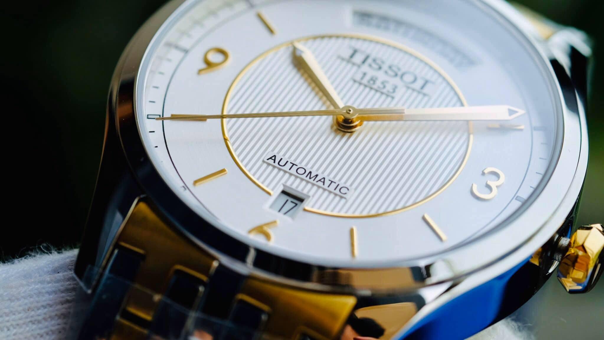 NG H TISSOT T ONE DAY DATE T038.430.22.037.00 T0384302203700