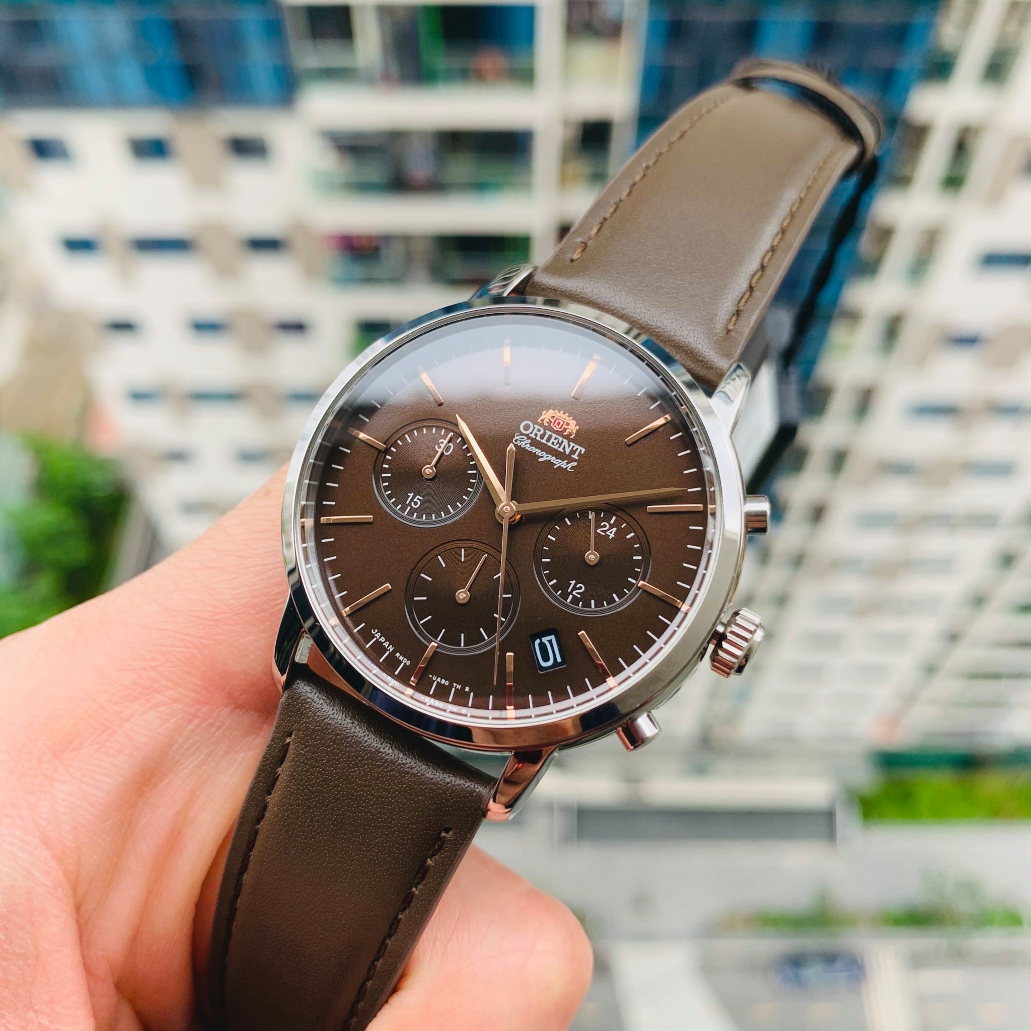 ĐỒNG HỒ ORIENT  RA-KV0304Y10B ( RA-KV0304Y00C ) ( RA-KV0304Y )