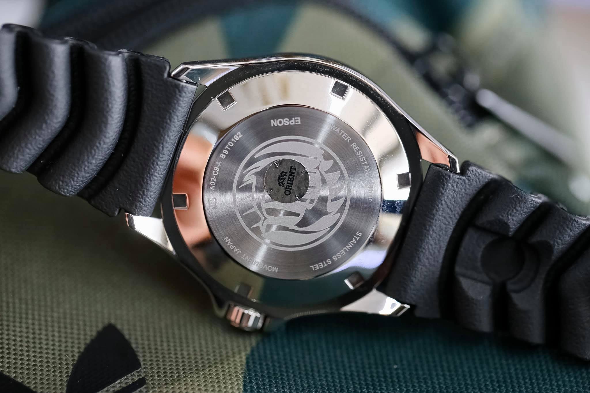 NG H ORIENT FAA02008D MEN S AUTOMATIC RAY II BLACK RUBBER STRAP WATCH