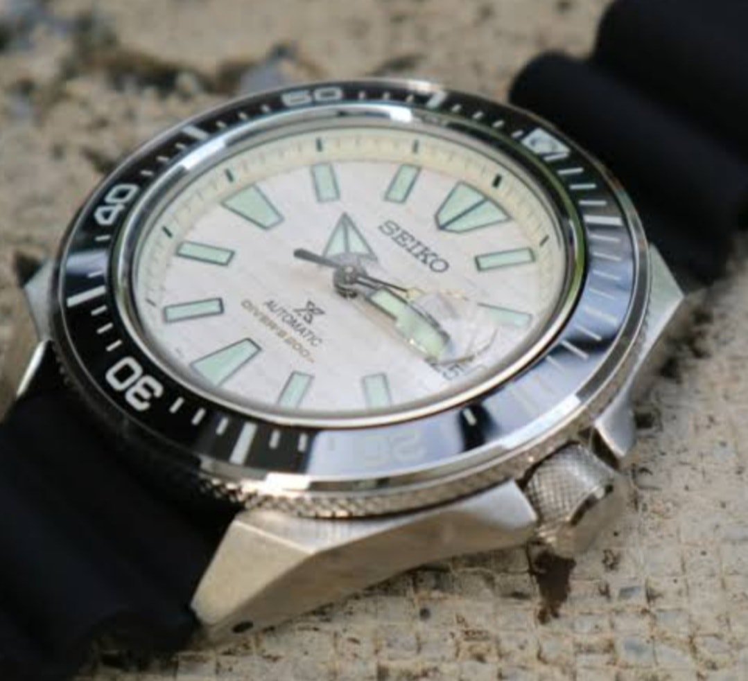 ĐỒNG HỒ SEIKO PROSPEX WHITE DIAL SRPE37