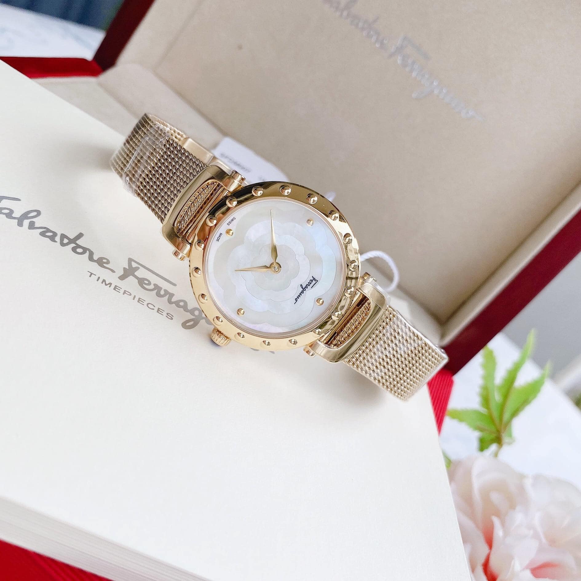 ĐỒNG HỒ NỮ  SALVATORE FERRAGAMO STYLE WATCH SFDM00718