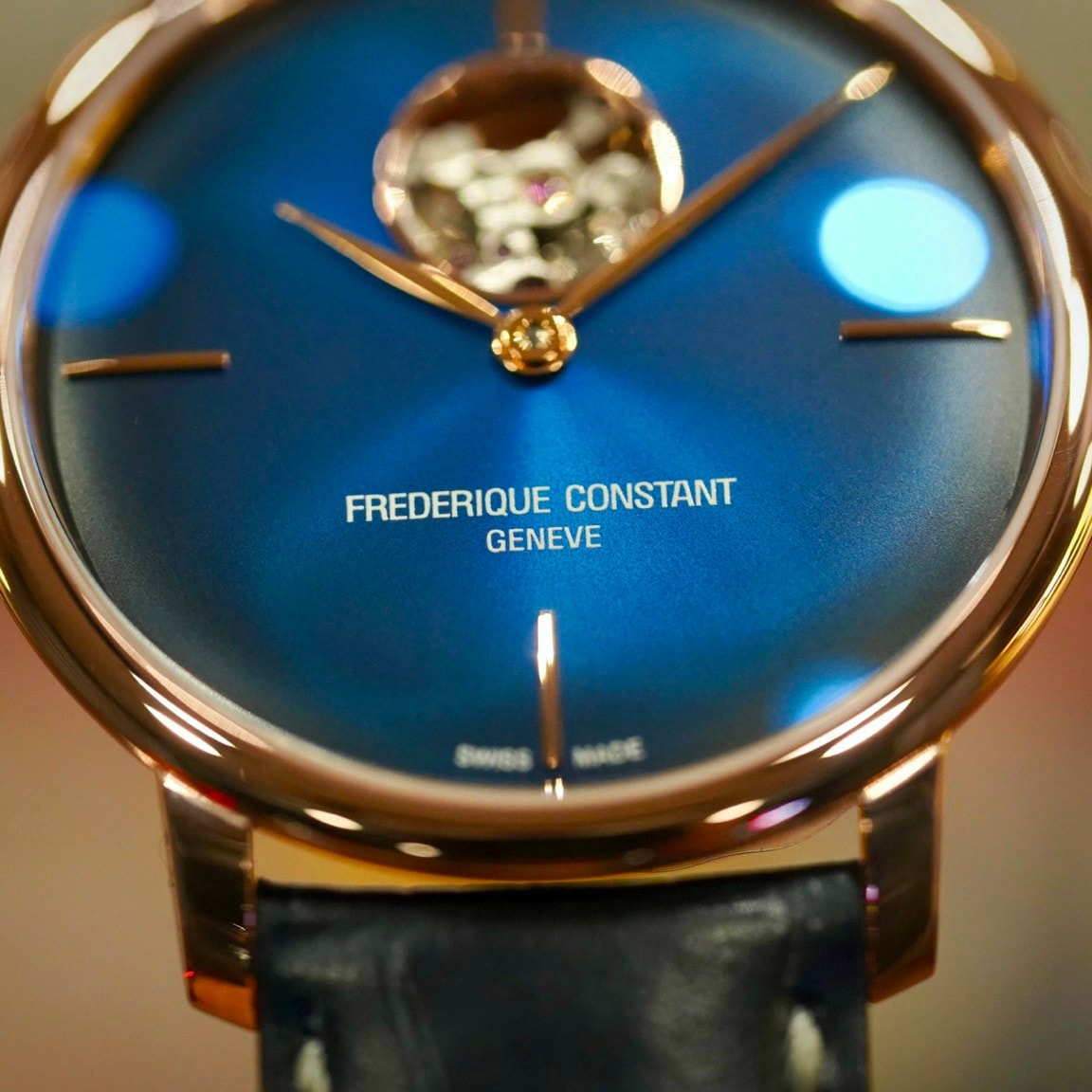 ĐỒNG HỒ FREDERIQUE CONSTANT SLIMLINE OPEN HEART FC-312NS4S4