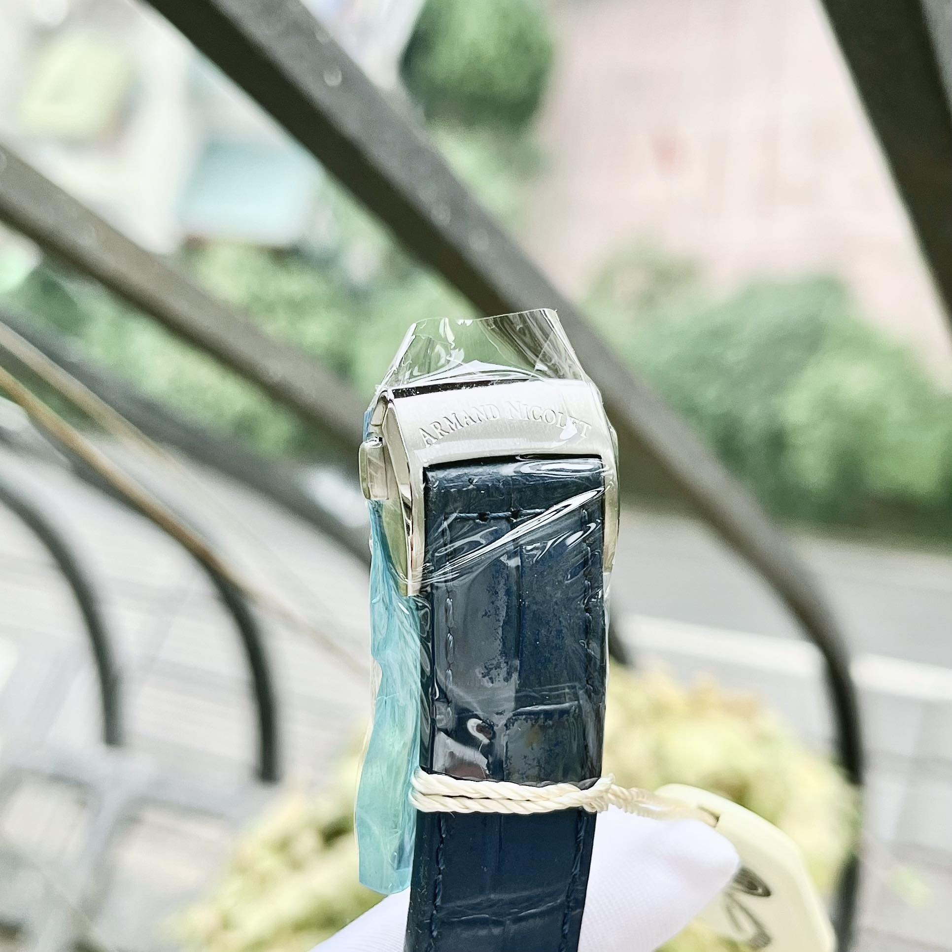 ĐỒNG HỒ NAM  ARMAND NICOLET A840AAA-BU-P840BU2 SIZE 42