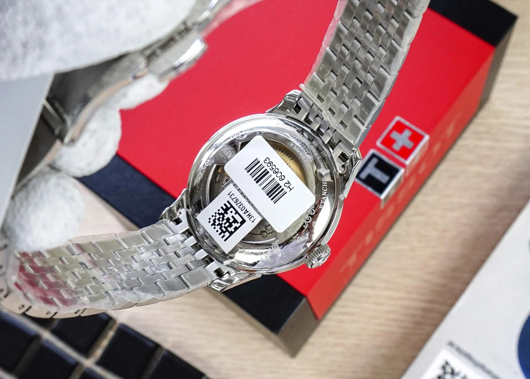 NG H NAM TISSOT AUTOMATIC LE LOCLE CHRONOMETER T006.408.11