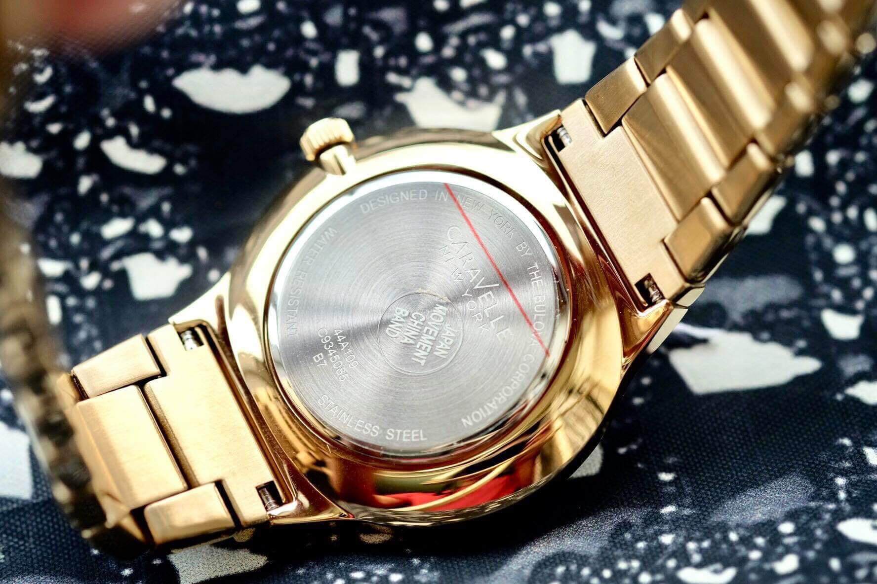 ĐỒNG HỒ NAM DÂY THÉP CARAVELLE 44A109 (40MM)