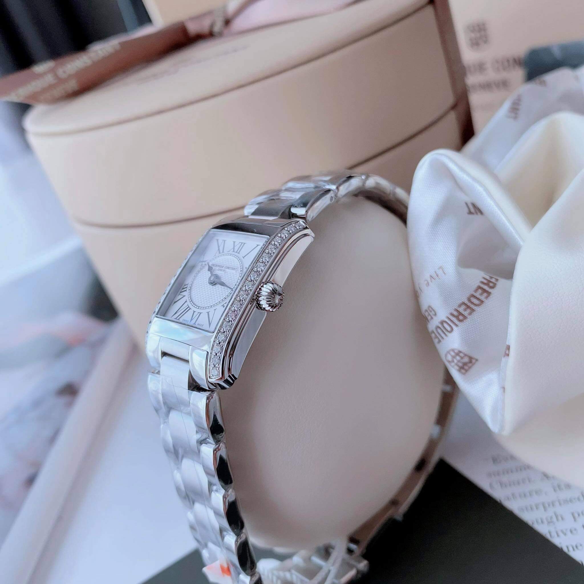 ĐỒNG HỒ NỮ FREDERIQUE CONSTANT FC-200MCD16B CLASSICS CARREE DIAMOND