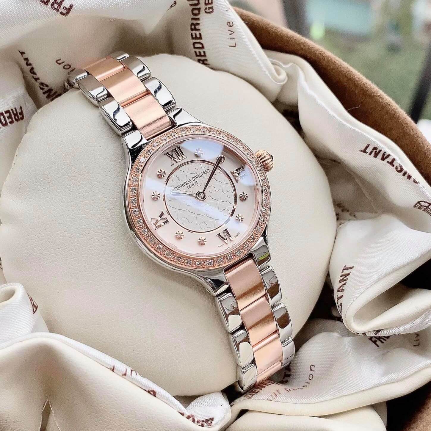 ĐỒNG HỒ NỮ FREDERIQUE CONSTAN FC-200WHD1ERD32B DIAMOND