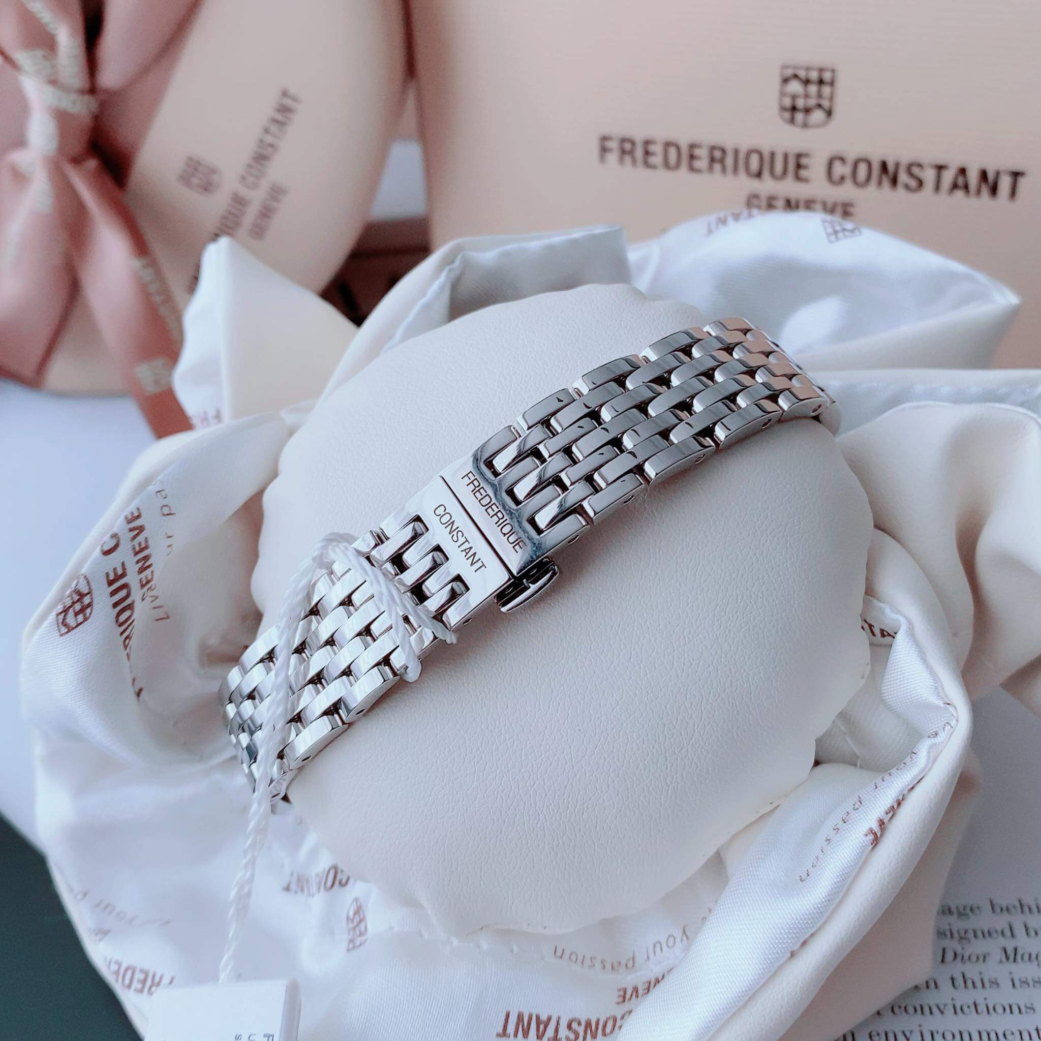 ĐỒNG HỒ NỮ FREDERIQUE CONSTANT FC-206ND1SD26B SLIMLINE MOONPHASE