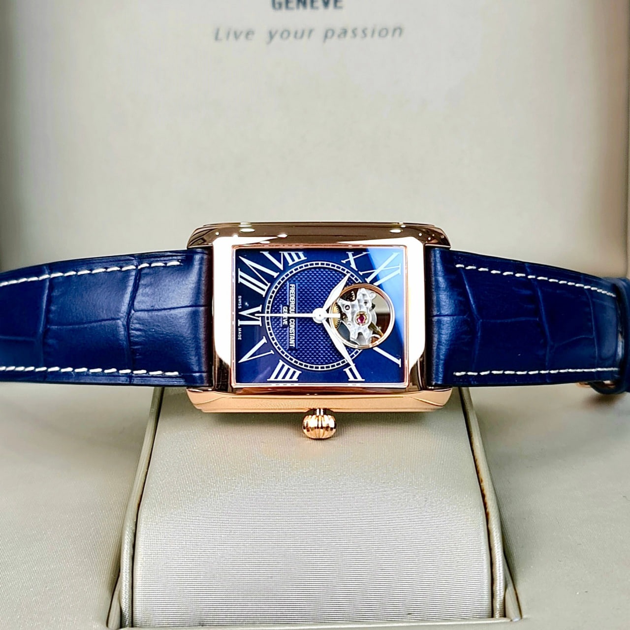 ĐỒNG HỒ NAM FREDERIQUE CONSTANT 310MN4S34