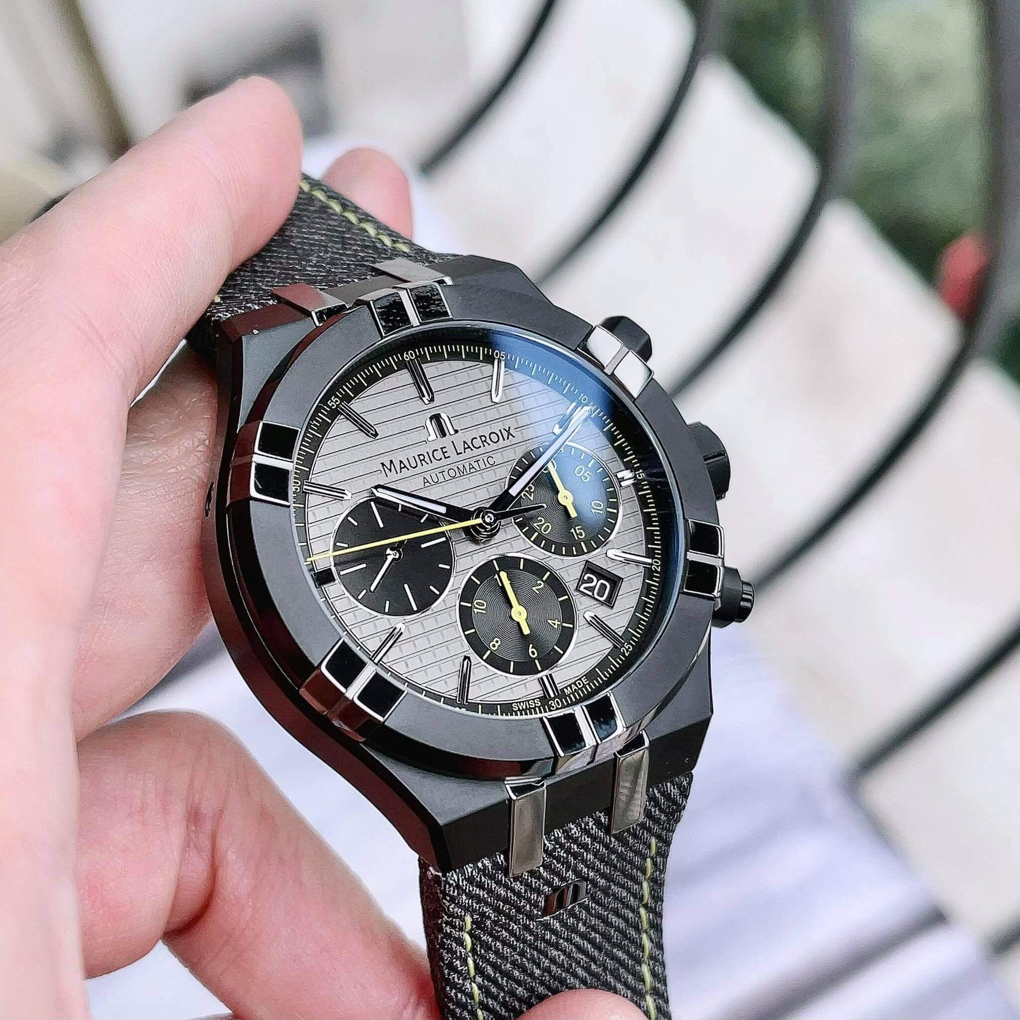 ĐỒNG HỒ NAM MAURICE LACROIX AI6018-PVB01-331-1 AIKON AUTOMATIC DÂY DA