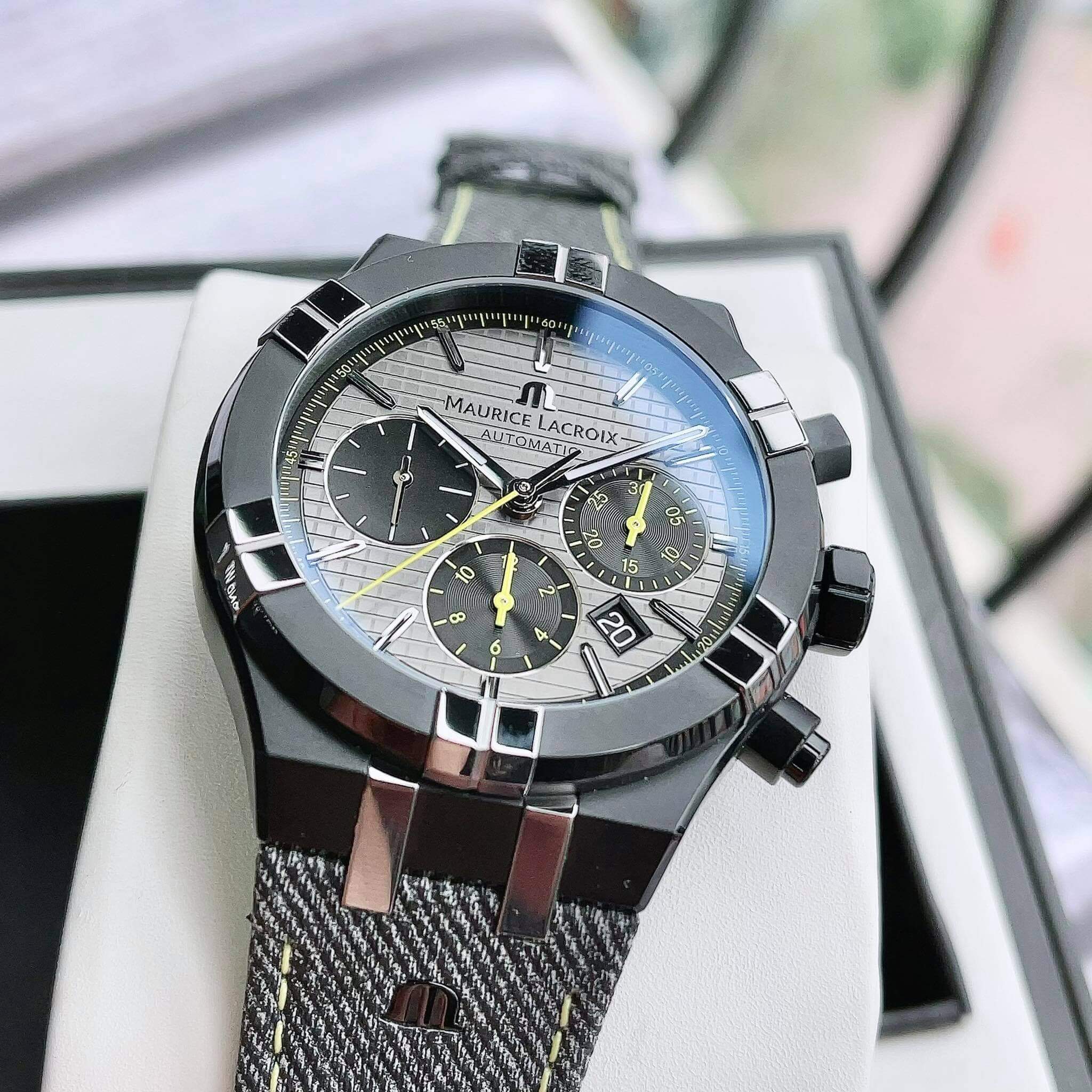 ĐỒNG HỒ NAM MAURICE LACROIX AI6018-PVB01-331-1 AIKON AUTOMATIC DÂY DA