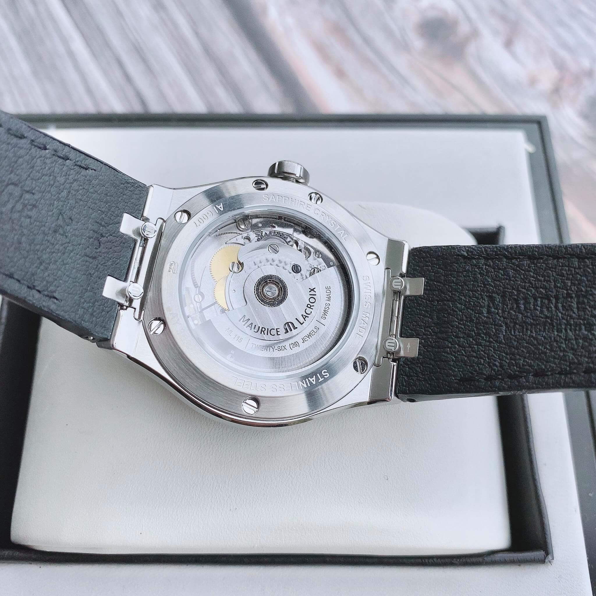 ĐỒNG HỒ MAURICE LACROIX AIKON BLACK AUTOMATIC AI6007-SS001-330-1 39MM