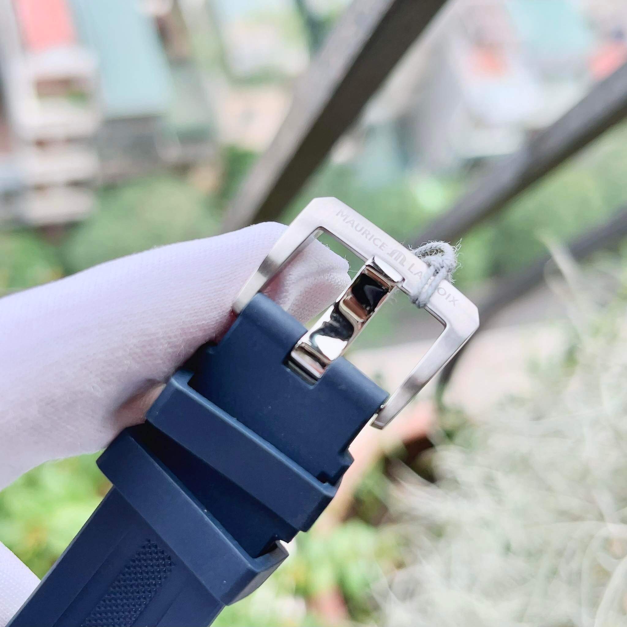 ĐỒNG HỒ MAURICE LACROIX AIKON AUTOMATIC 39MM AI6007-SS00B-430-4