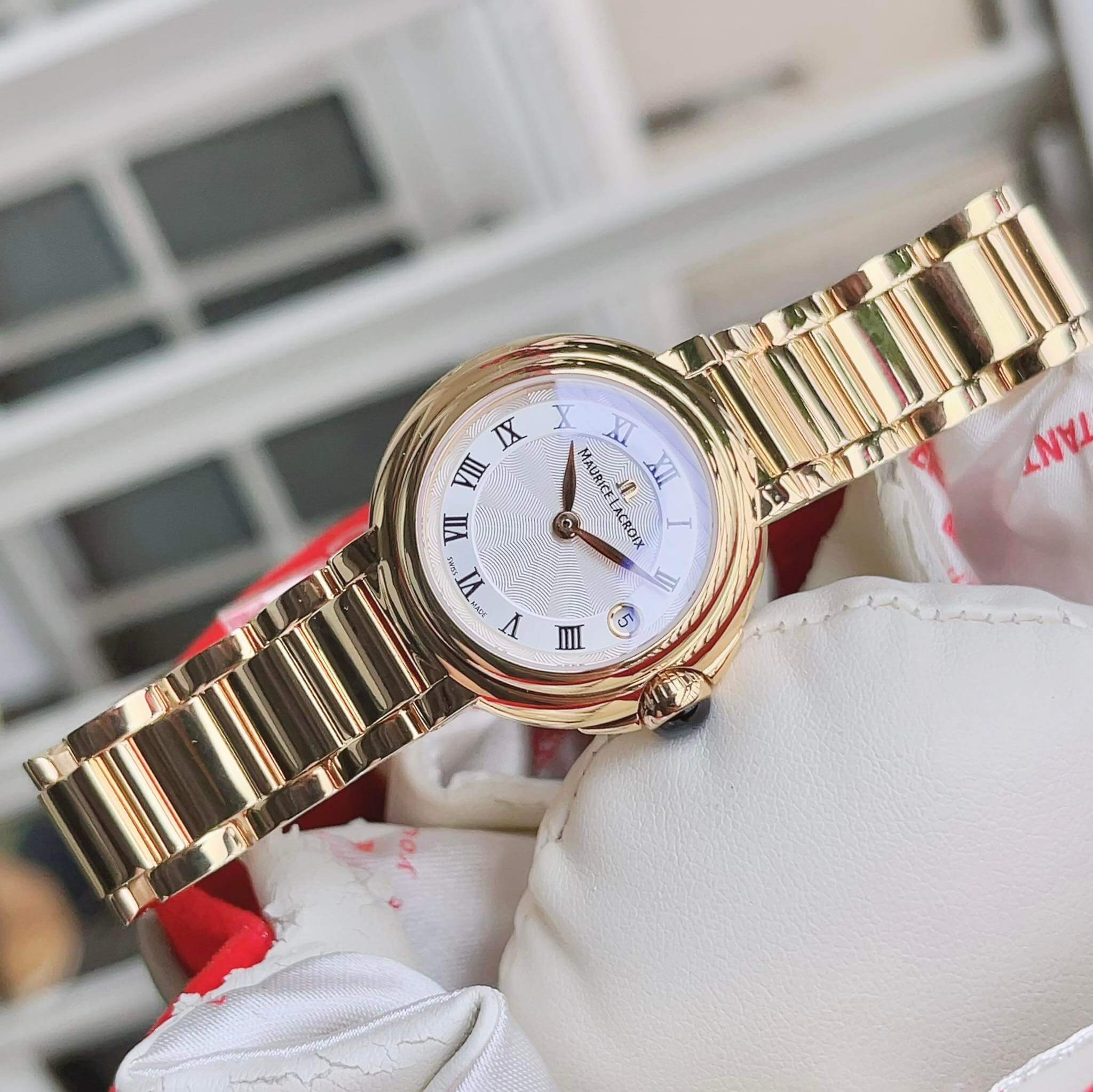 ĐỒNG HỒ NỮ MAURICE LACROIX FA1003-PVP06-110-1 FIABA SILVER QUARTZ